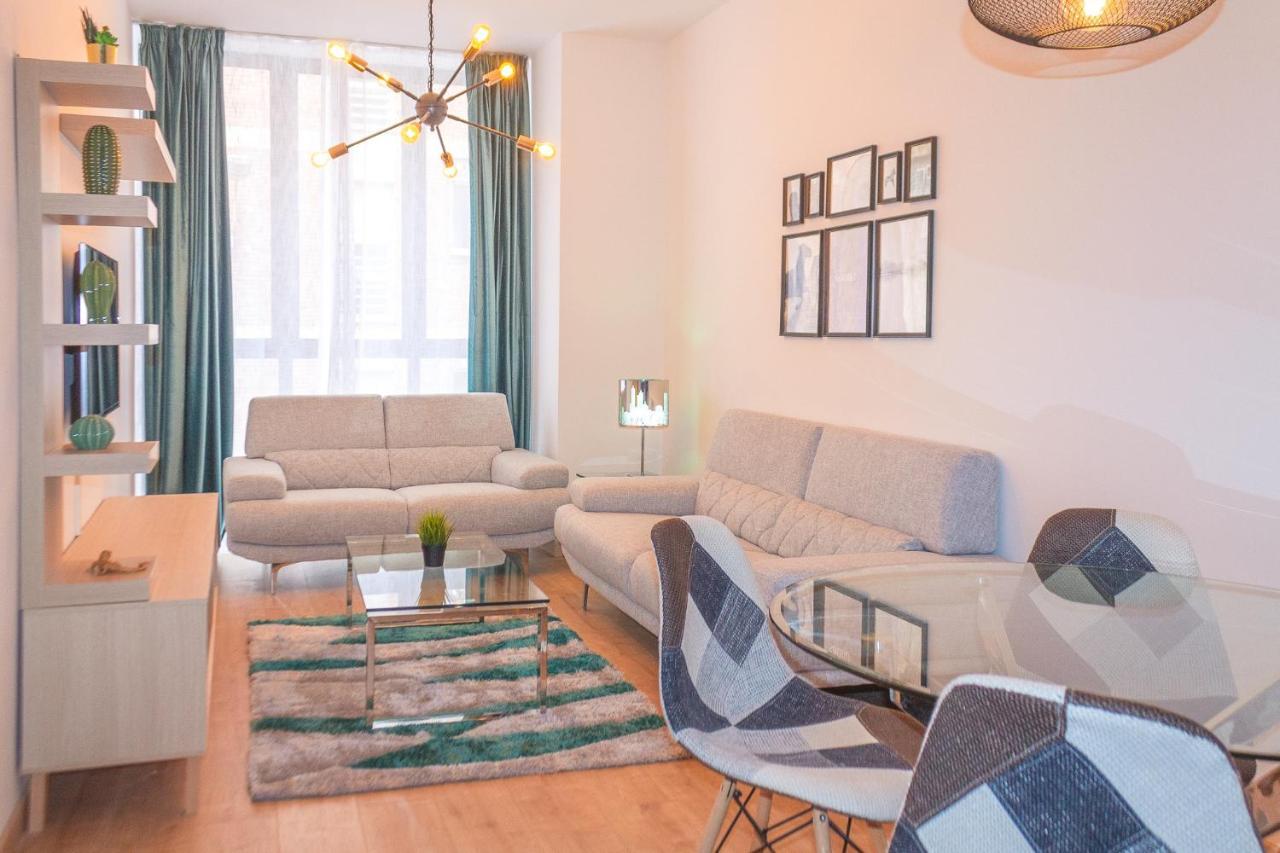 Apartment Central House كاستيون ذي لا بلاند المظهر الخارجي الصورة