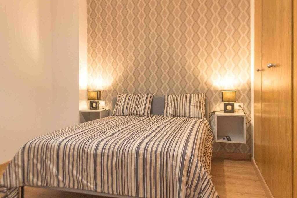 Apartment Central House كاستيون ذي لا بلاند المظهر الخارجي الصورة