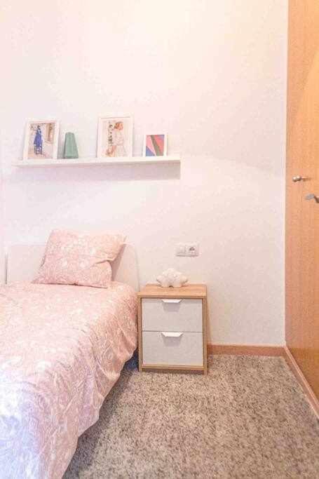 Apartment Central House كاستيون ذي لا بلاند المظهر الخارجي الصورة